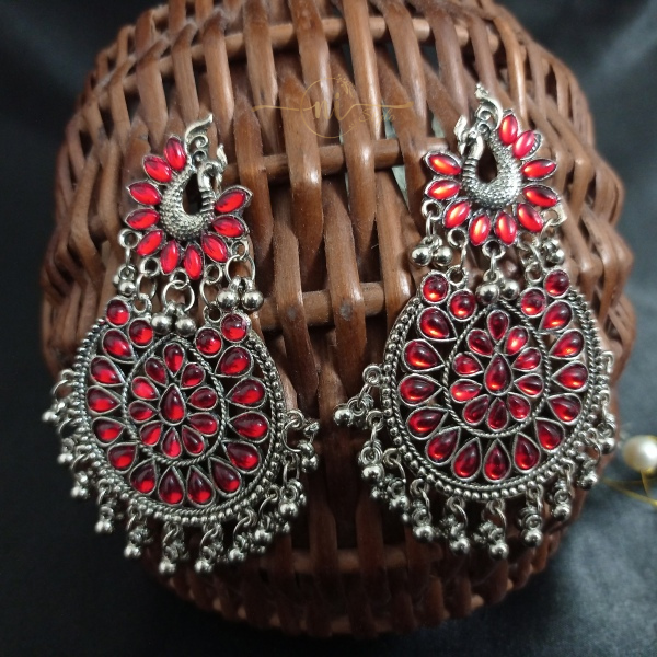 Peacock Oxidised Dangler Red