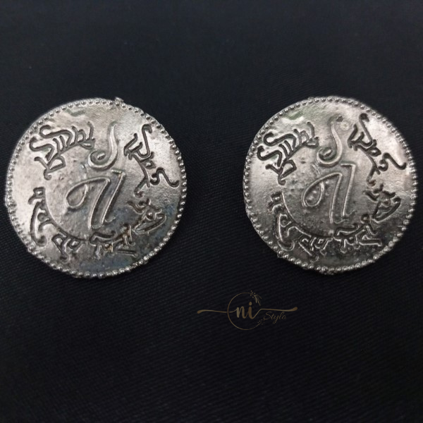 Oxidised Maa Studs