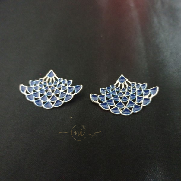 Waves Studs Blue