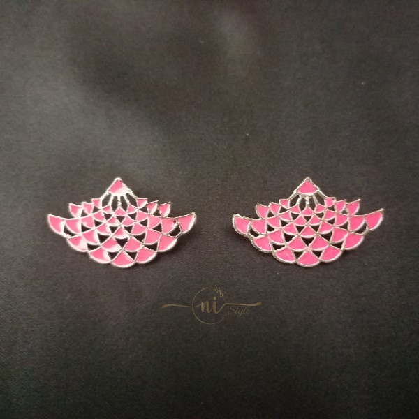 Waves Studs Pink