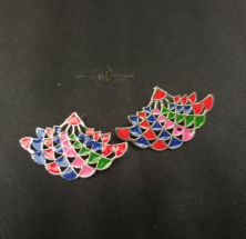 Waves Studs Multicolor