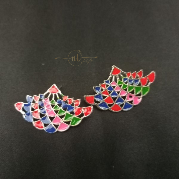 Waves Studs Multicolor