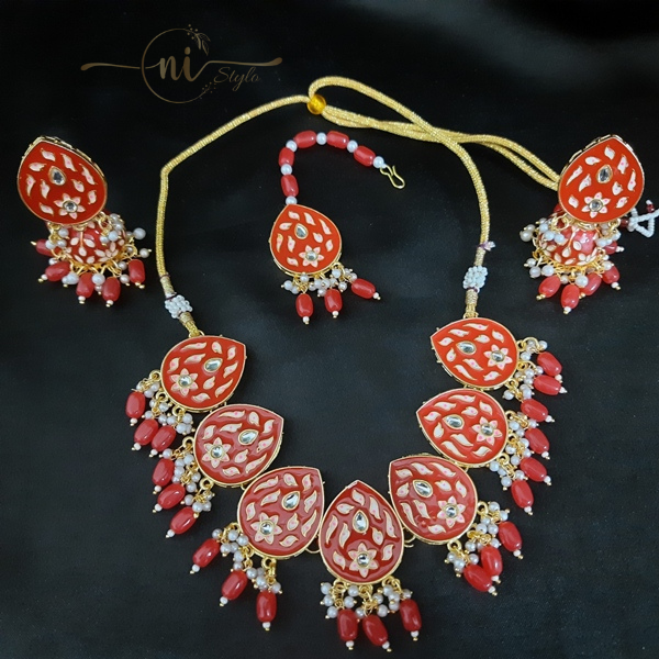 Meenakari Tear Drop Necklace Set with Mangtika Red