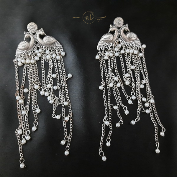 Peacock Moti Dangler Silver